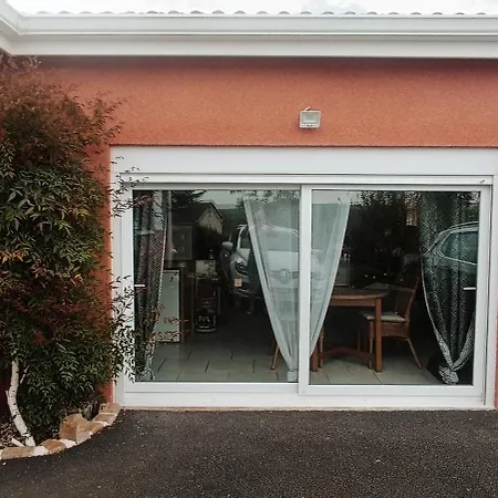 Cosy Apartment Bas-en-Basset